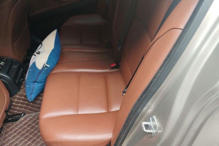 Used BMW 5 Series 2014 525Li Leading Model Left Rear Seat