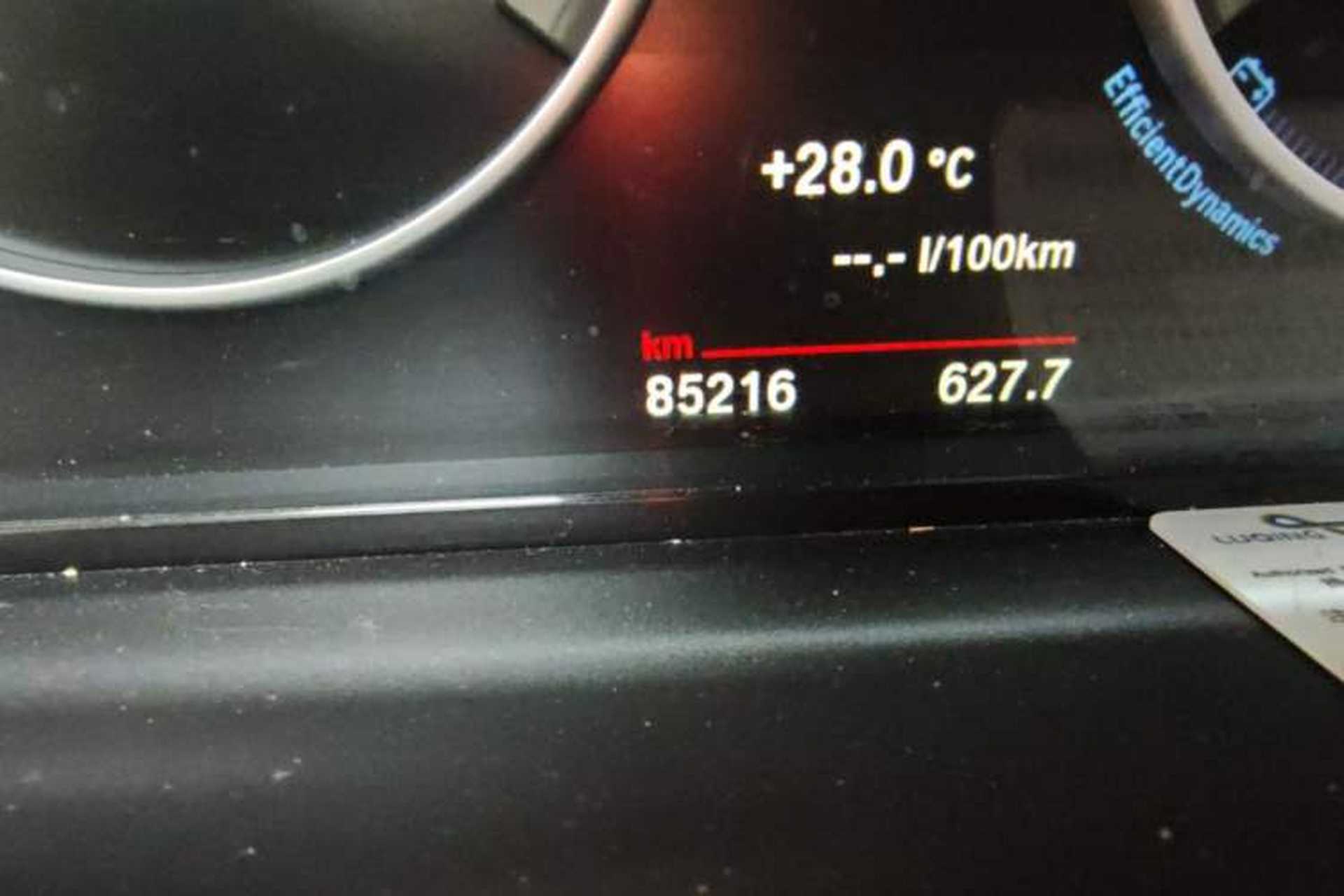 Used BMW 5 Series 2014 525Li Fashion Design Package Odometer Close Up
