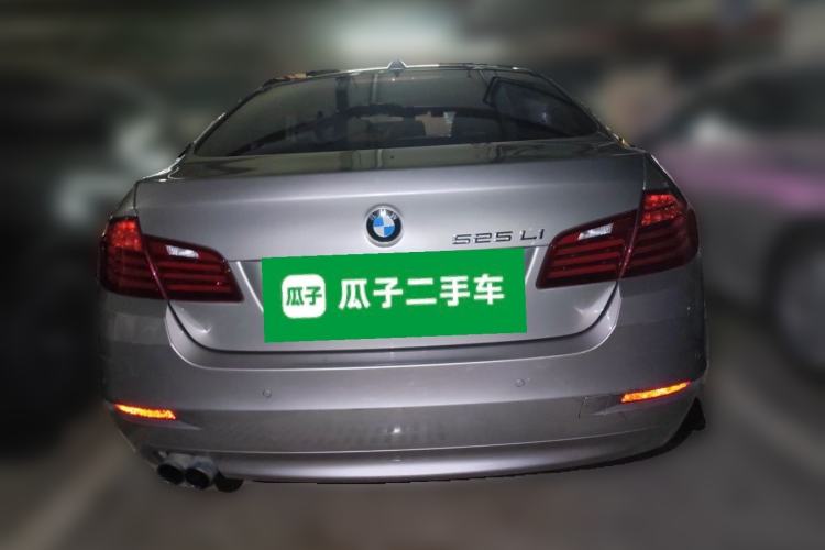 Used BMW 5 Series 2014 525Li Leading Model Rear