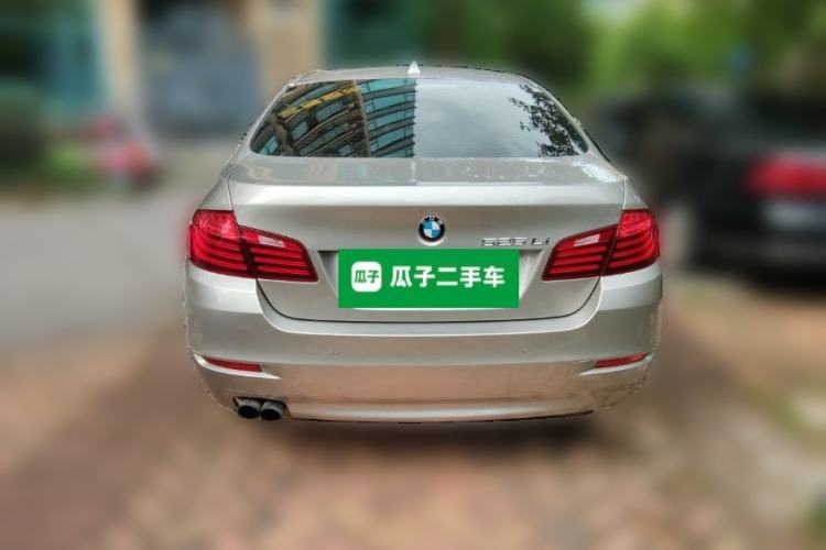 Used BMW 5 Series 2014 525Li Leading Model Rear