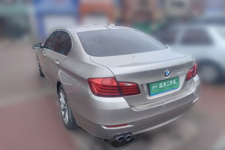 Used BMW 5 Series 2014 528Li Leading Model Rear Left 45 Deg