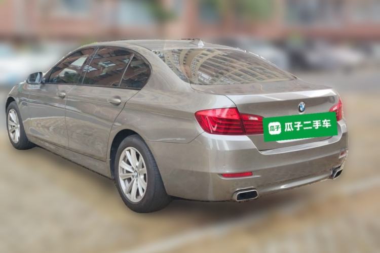 Used BMW 5 Series 2014 520Li Elegant Model Rear Left 45 Deg