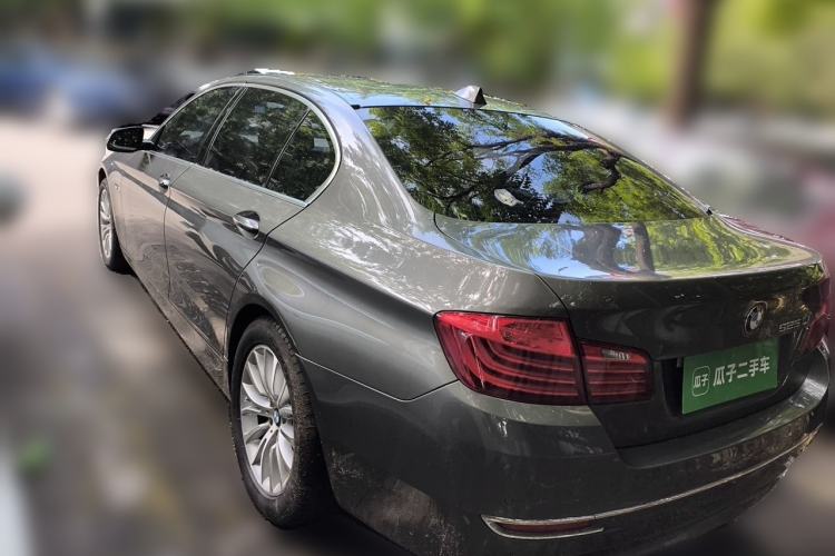Used BMW 5 Series 2014 525Li Luxury Design Package Rear Left 45 Deg