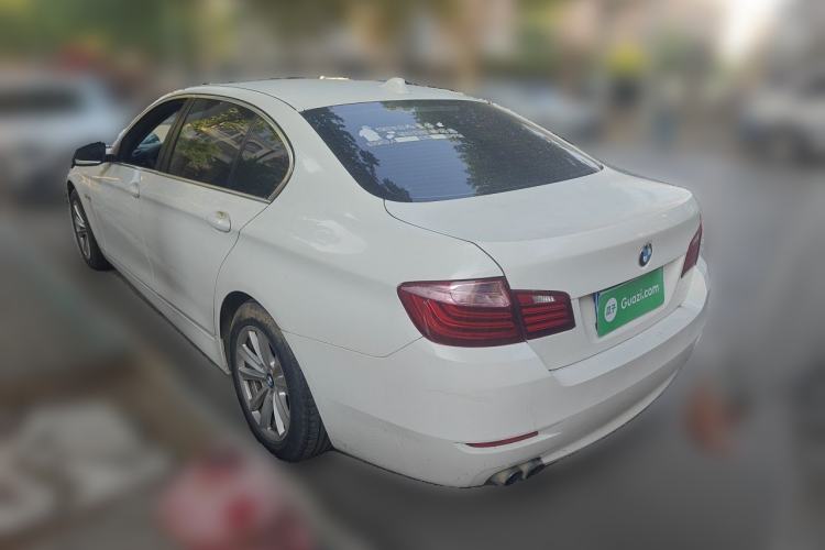 Used BMW 5 Series 2014 520Li Elegant Model Rear Left 45 Deg