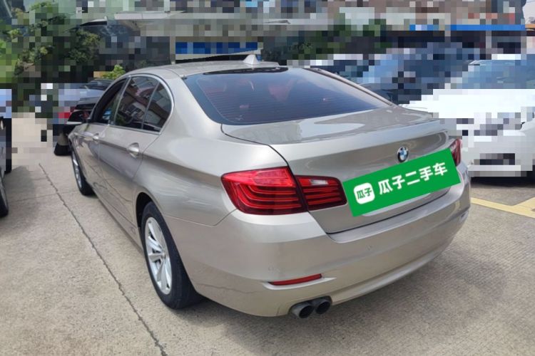 Used BMW 5 Series 2014 520Li Elegant Model Rear Left 45 Deg
