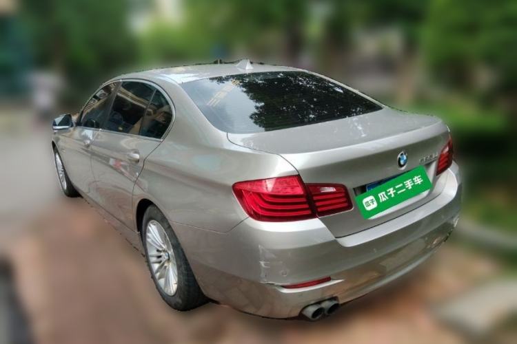 Used BMW 5 Series 2014 525Li Leading Model Rear Left 45 Deg