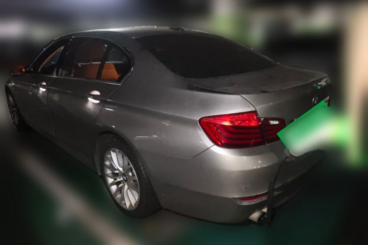 Used BMW 5 Series 2014 525Li Luxury Design Package Rear Left 45 Deg