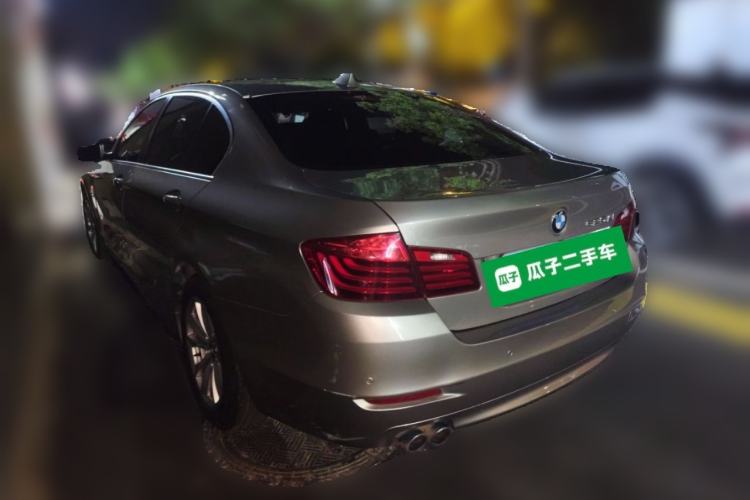 Used BMW 5 Series 2014 520Li Elegant Model Rear Left 45 Deg