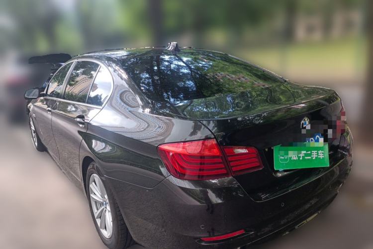 Used BMW 5 Series 2014 520Li Elegant Model Rear Left 45 Deg
