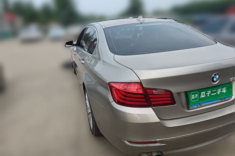 Used BMW 5 Series 2014 525Li Luxury Design Package Rear Left 45 Deg