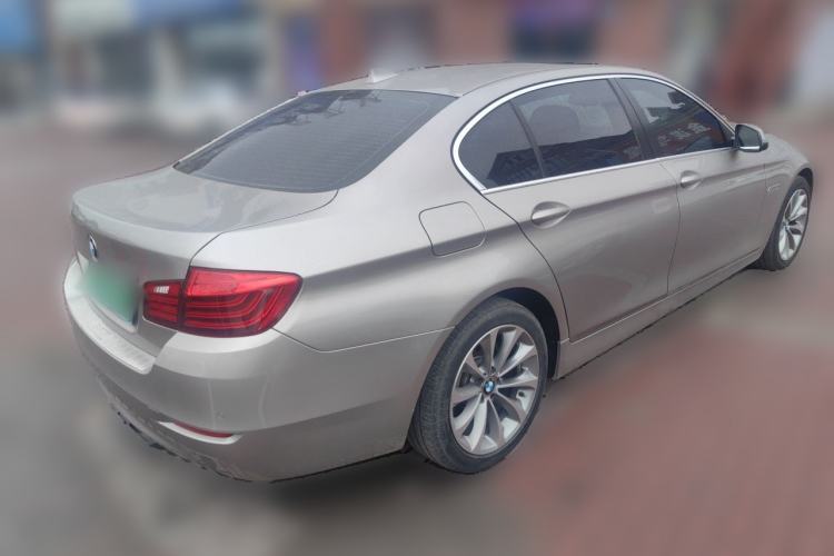 Used BMW 5 Series 2014 528Li Leading Model Rear Right 45 Deg