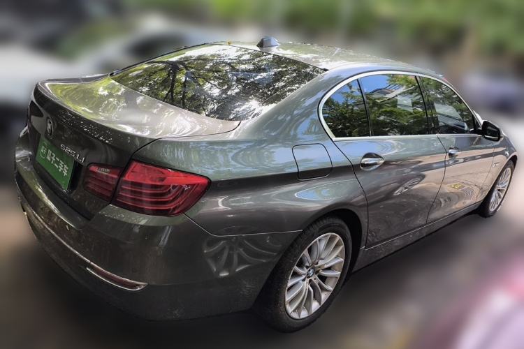 Used BMW 5 Series 2014 525Li Luxury Design Package Rear Right 45 Deg