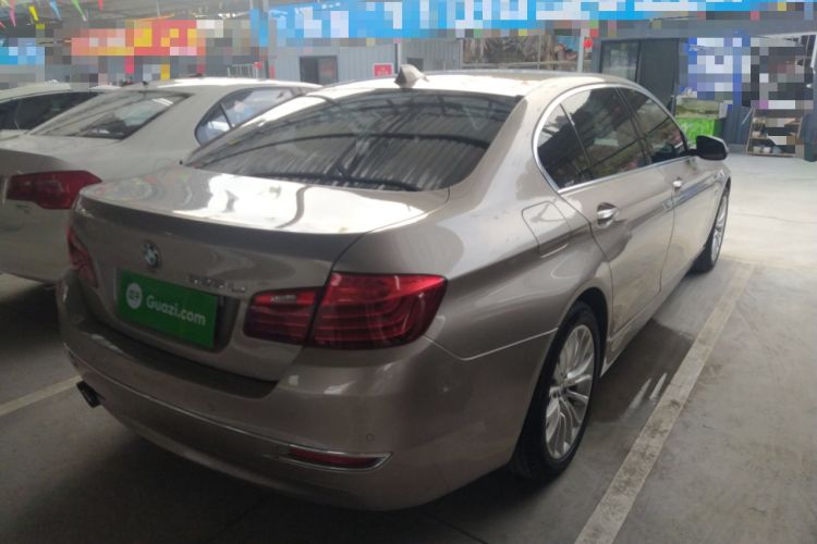 Used BMW 5 Series 2014 525Li Luxury Design Package Rear Right 45 Deg