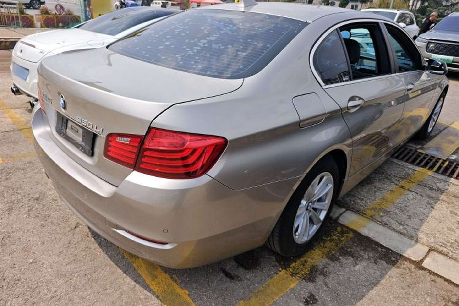 Used BMW 5 Series 2014 520Li Elegant Model Rear Right 45 Deg