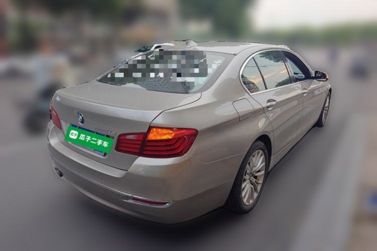 Used BMW 5 Series 2014 525Li Luxury Design Package Rear Right 45 Deg