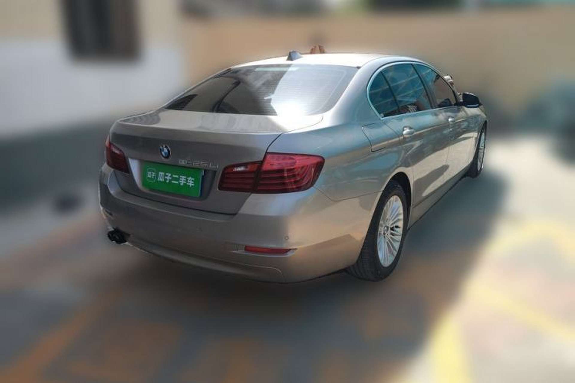 Used BMW 5 Series 2014 525Li Leading Model Rear Right 45 Deg