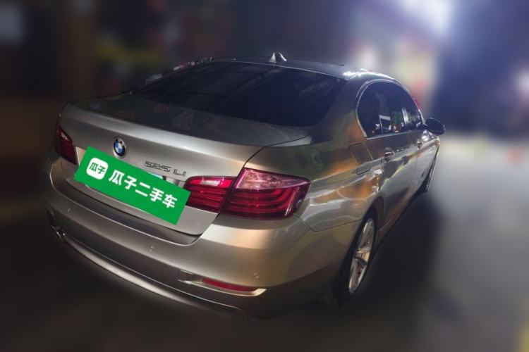 Used BMW 5 Series 2014 520Li Elegant Model Rear Right 45 Deg