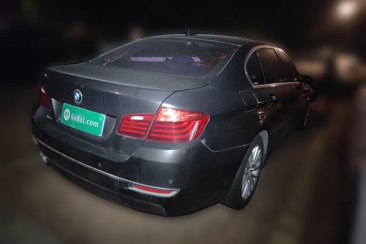 Used BMW 5 Series 2014 525Li Luxury Design Package Rear Right 45 Deg