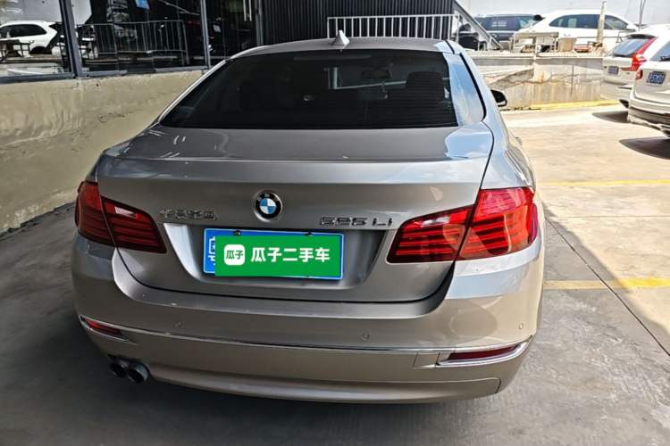 Used BMW 5 Series 2014 525Li Luxury Design Package Rear