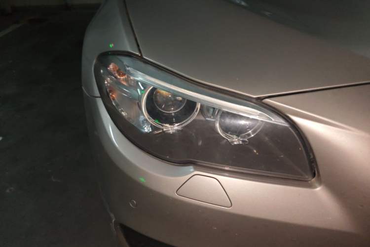 Used BMW 5 Series 2014 528Li Leading Model Right Front Headlight