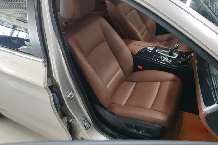 Used BMW 5 Series 2014 520Li Elegant Model Right Front Seat