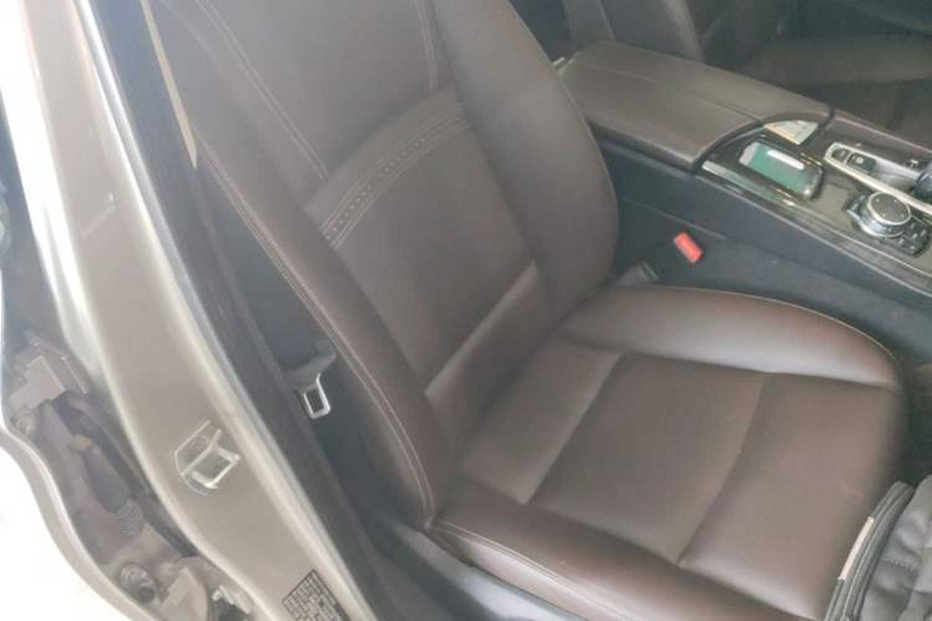 Used BMW 5 Series 2014 525Li Luxury Design Package Right Front Seat