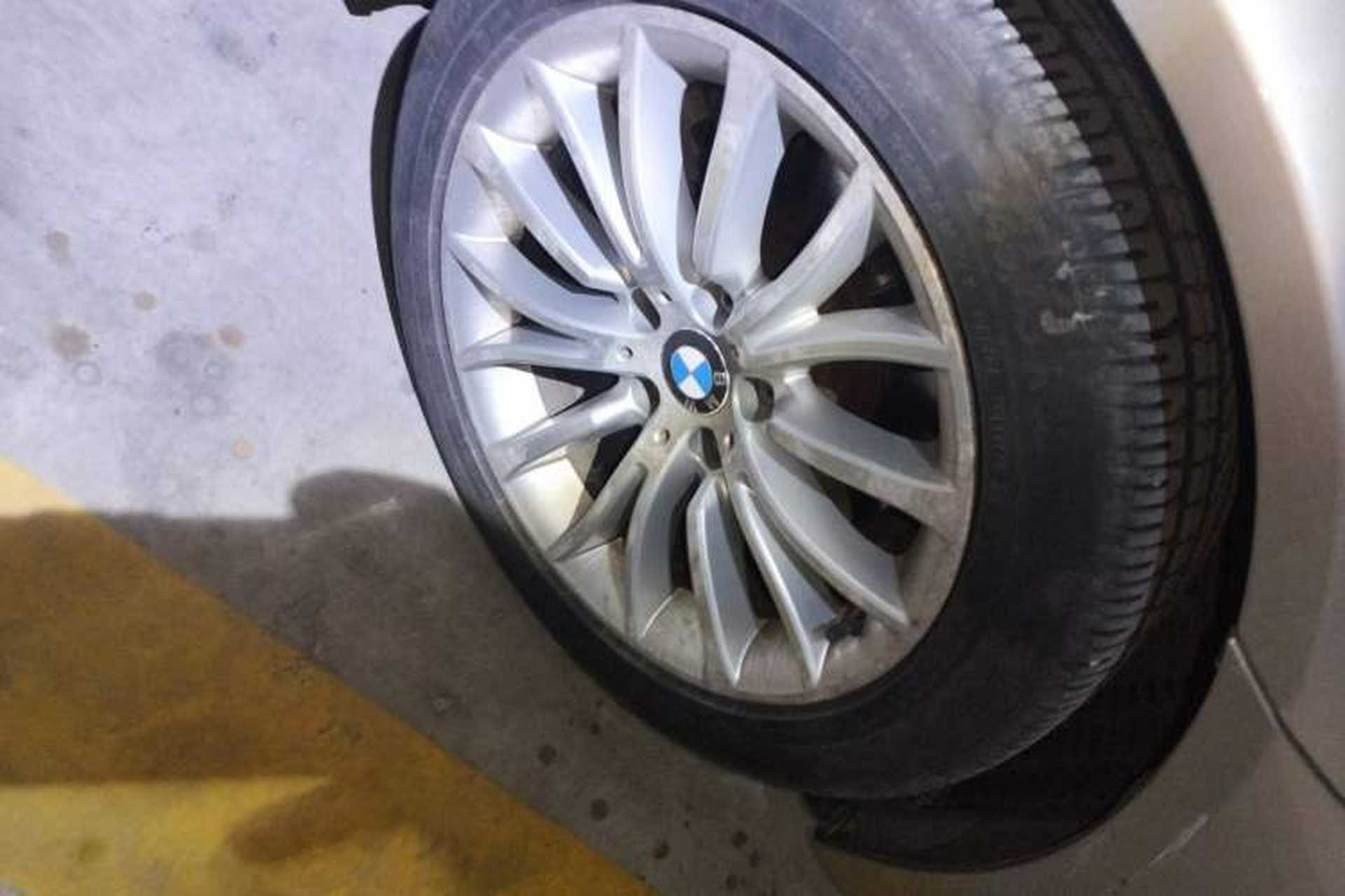 Used BMW 5 Series 2014 525Li Luxury Design Package Right Front Wheel Hub