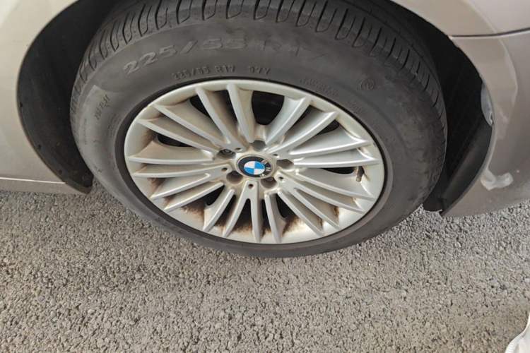 Used BMW 5 Series 2014 525Li Leading Model Right Front Wheel Hub