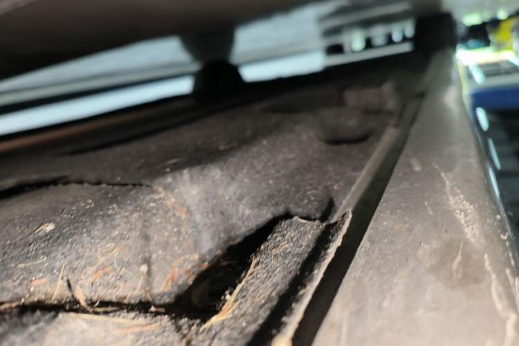 Used BMW 5 Series 2014 520Li Elegant Model Right Side Sill