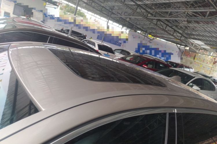 Used BMW 5 Series 2014 525Li Luxury Design Package Roof