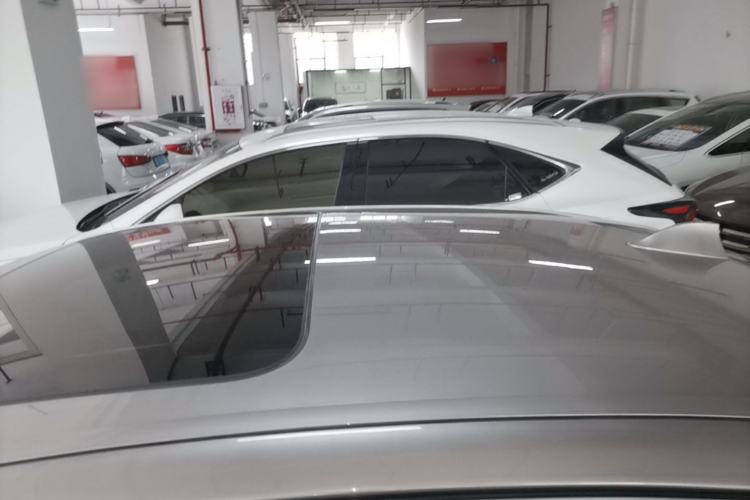 Used BMW 5 Series 2014 525Li Luxury Design Package Roof