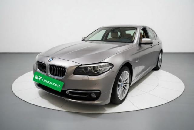 Ojetý BMW 5 Series 2014 525Li Luxury Design Package