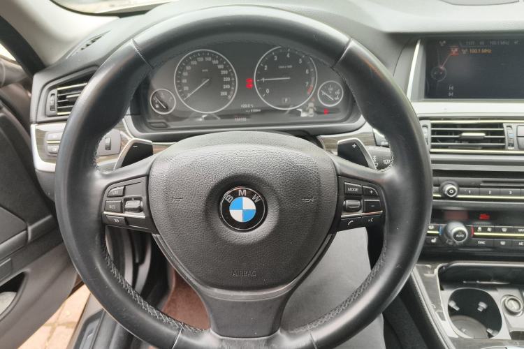 Used BMW 5 Series 2014 535i Design Package Model Steering Wheel