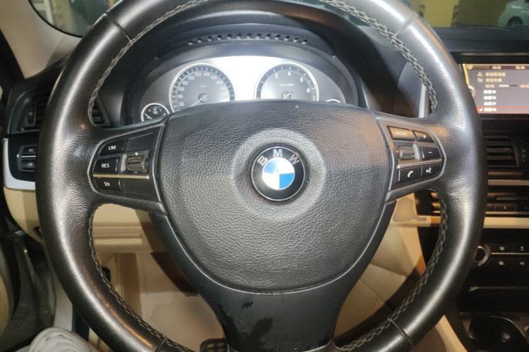 Used BMW 5 Series 2014 520Li Elegant Model Steering Wheel