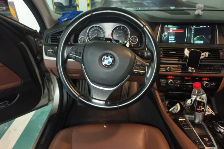 Used BMW 5 Series 2014 528Li Leading Model Steering Wheel