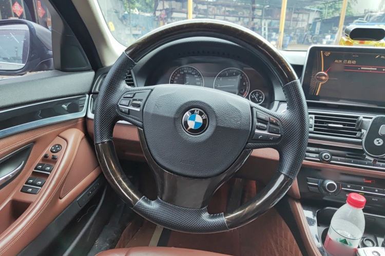 Used BMW 5 Series 2014 520Li Elegant Model Steering Wheel