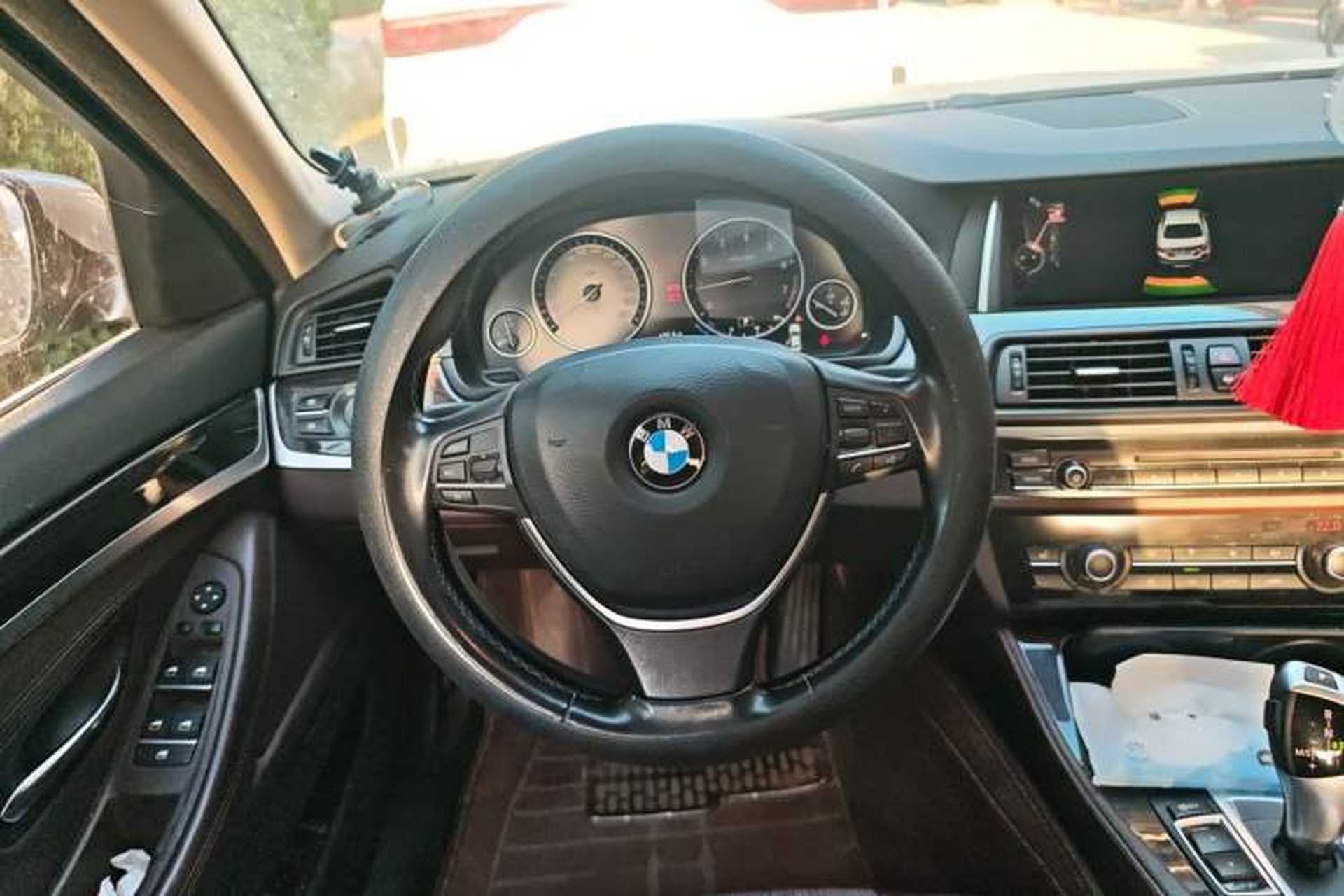 Used BMW 5 Series 2014 525Li Fashion Design Package Steering Wheel
