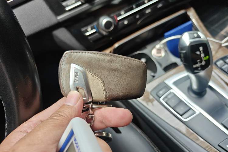 Used BMW 5 Series 2014 525Li Fashion Design Package Vehicle Key