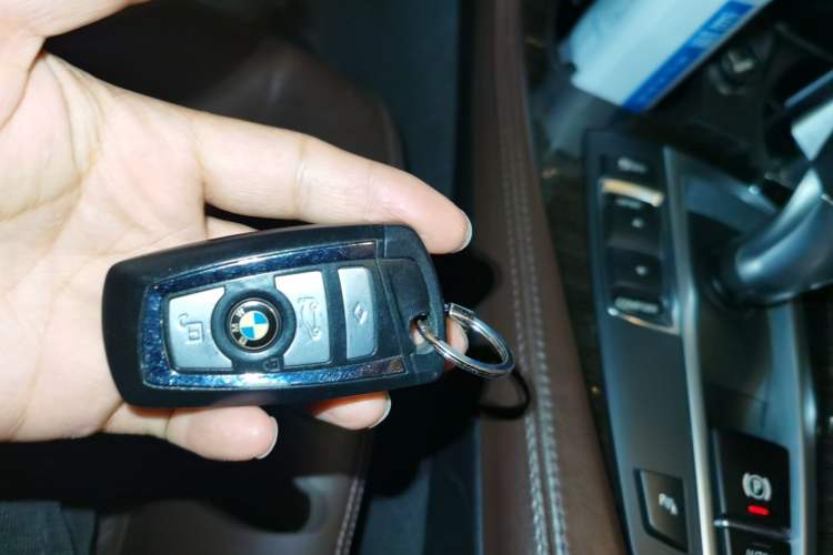 Used BMW 5 Series 2014 525Li Luxury Design Package Vehicle Key