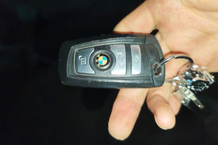 Used BMW 5 Series 2014 520Li Elegant Model Vehicle Key