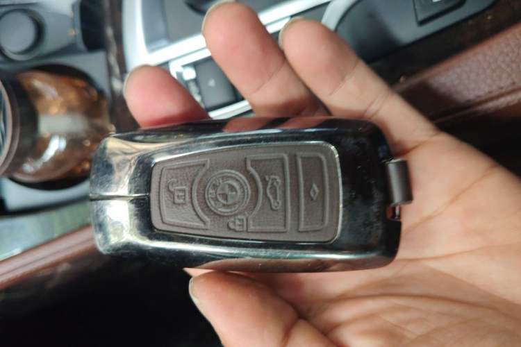 Used BMW 5 Series 2014 525Li Leading Model Vehicle Key
