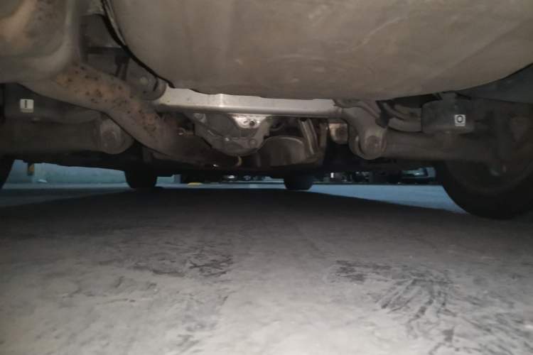Used BMW 5 Series 2014 525Li Luxury Design Package Chassis Rear