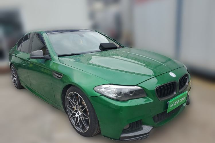 Used BMW 5 Series 2014 520i Elegant Edition Front Right 45 Deg