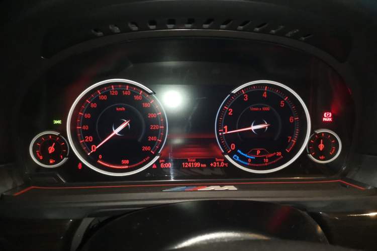 Used BMW 5 Series 2014 525Li Luxury Design Package Instrument Cluster