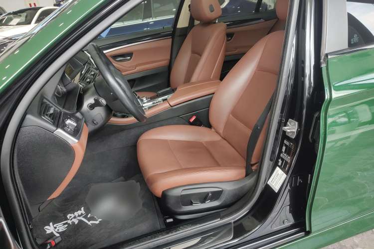 Used BMW 5 Series 2014 520i Touring Edition Left Front Seat