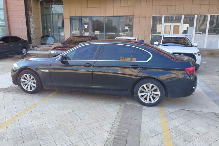 Used BMW 5 Series 2014 520Li Elegant Model Left Side