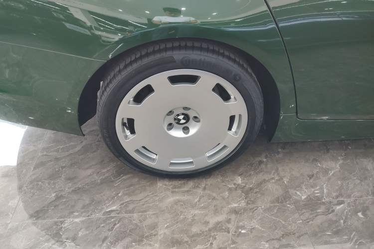 Used BMW 5 Series 2014 520i Touring Edition Right Rear Wheel Hub