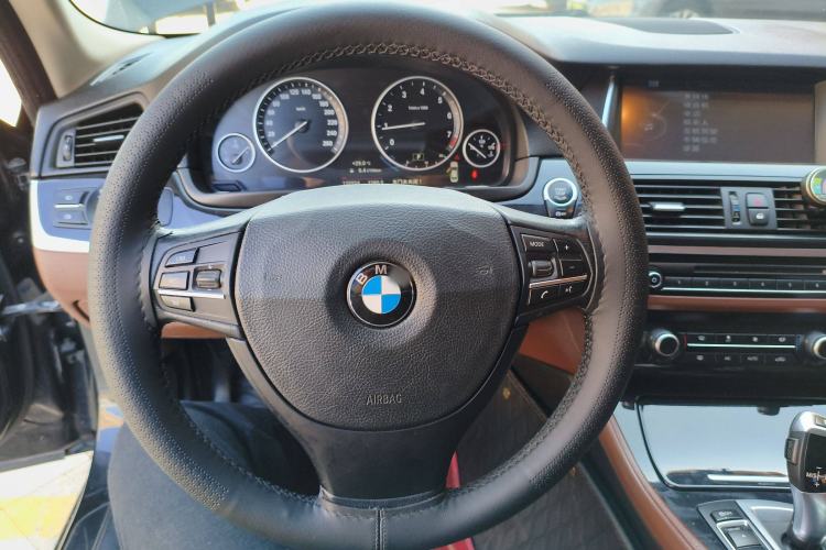 Used BMW 5 Series 2014 520Li Elegant Model Steering Wheel