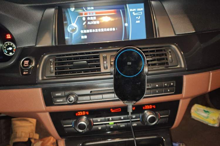 Used BMW 5 Series 2014 520i Elegant Edition Audio And AC Panel