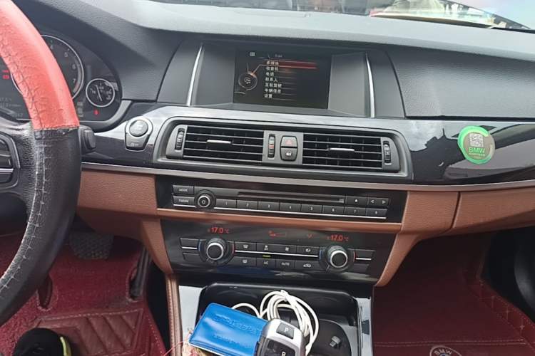 Used BMW 5 Series 2014 520Li Elegant Model Audio And AC Panel